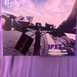 Bobtot Portable Waterproof Speaker - Black